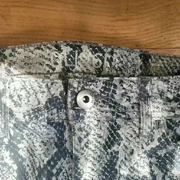 DL1961 Grey Snakeprint Skinny Jeans Size 27 - Picture 8 of 9
